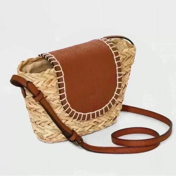 Universal Thread Handbags - Universal Thread Brown Faux Leather Straw Crossbody Bag Purse
